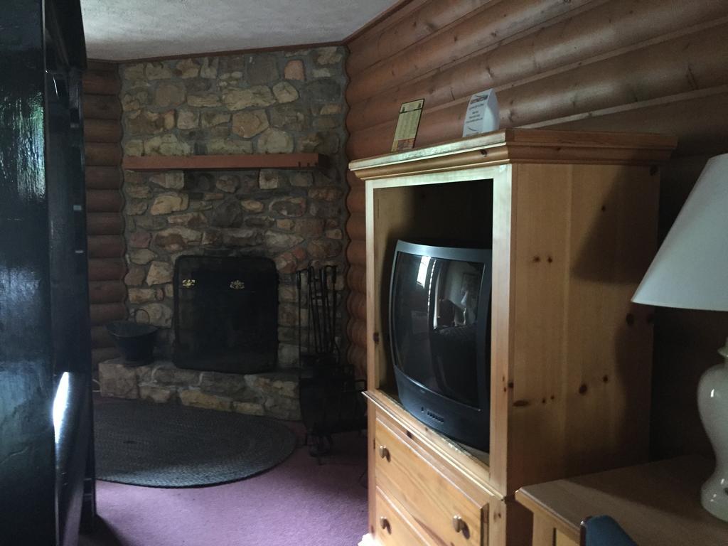 Highland Hills Motel & Cabins Boone Habitación foto